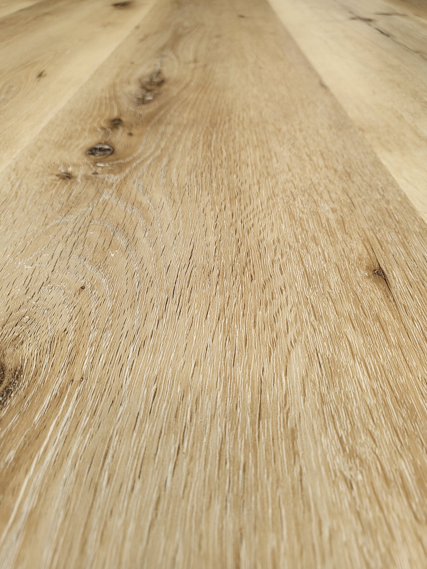 RC-652 Oak Royale