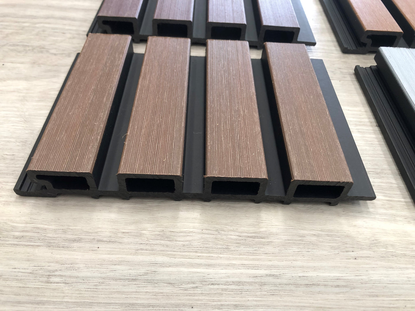 9 WPC CLADDING BI-COLOUR SAMPLES